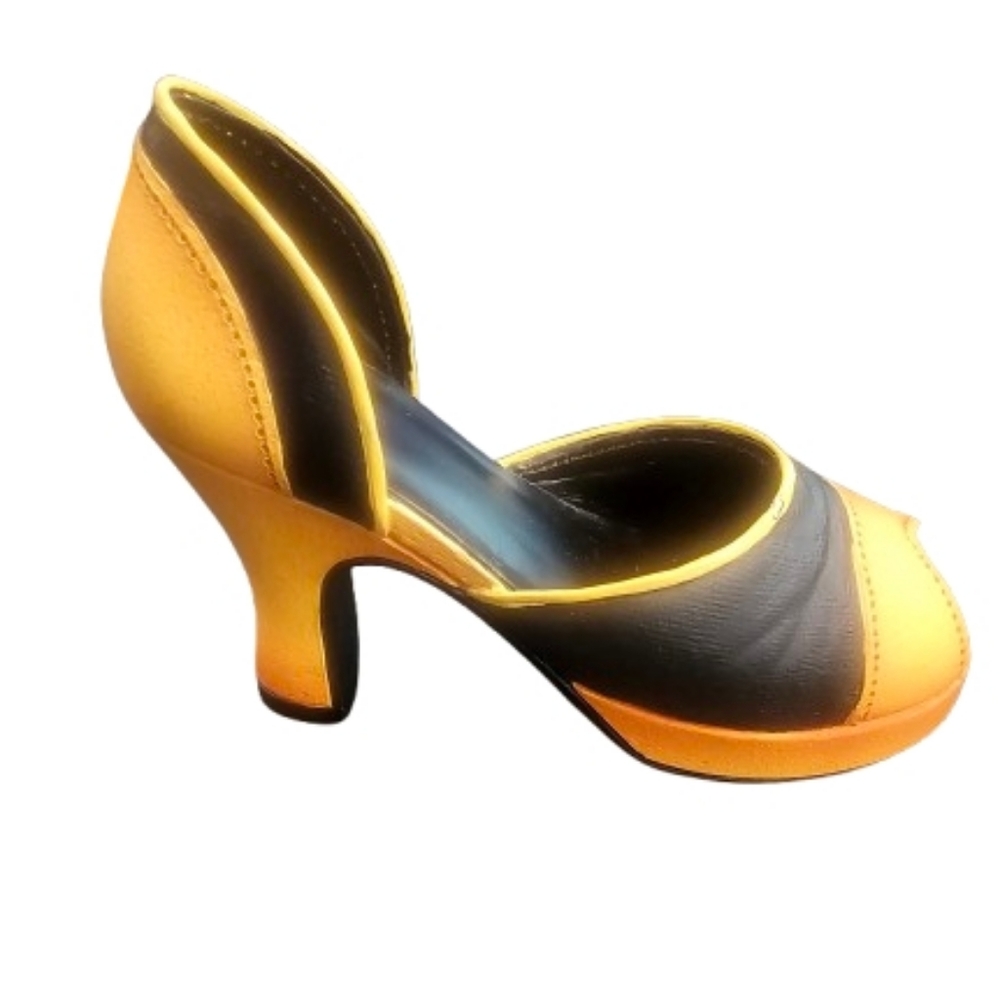 Just The Right Shoe Yellow and Black Heels  Retroactive 2000